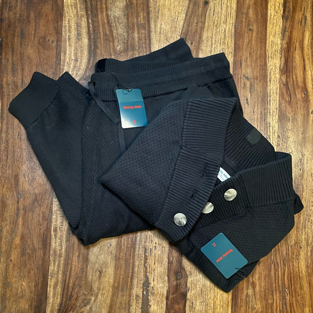 Tommy John Sweater Lounge Set (Sweater and joggers)